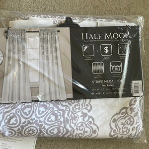 Half Moon, Room Darkening Insulated Window Curtains, 4 panels